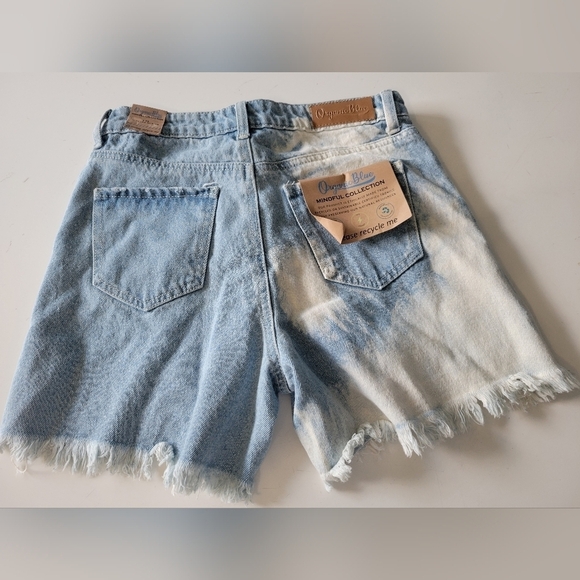 Organic Blue Distressed Denim Shorts Size 26 Blue NWT - Picture 2 of 9